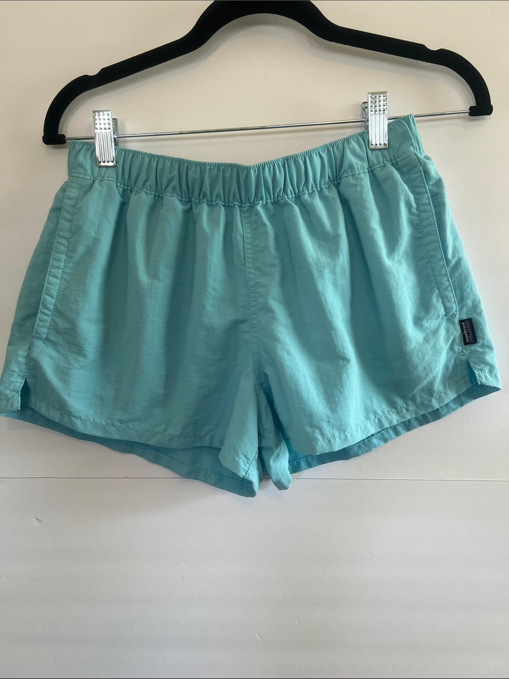 Patagonia Women's Aqua Stretch Volley Shorts, size S, Like New condition